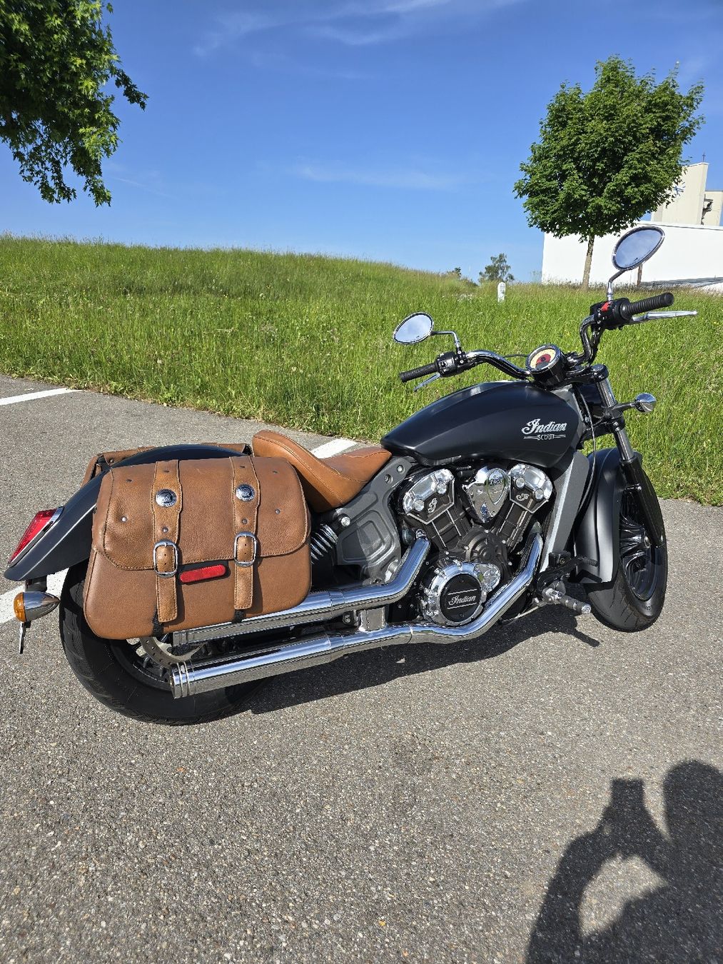 Indian Motorcycle Cruisers: Indian Scout Bobber 1200 , Harley Davidson,Chopper  – D'occasion à Wolhusen par cos_9slz 1