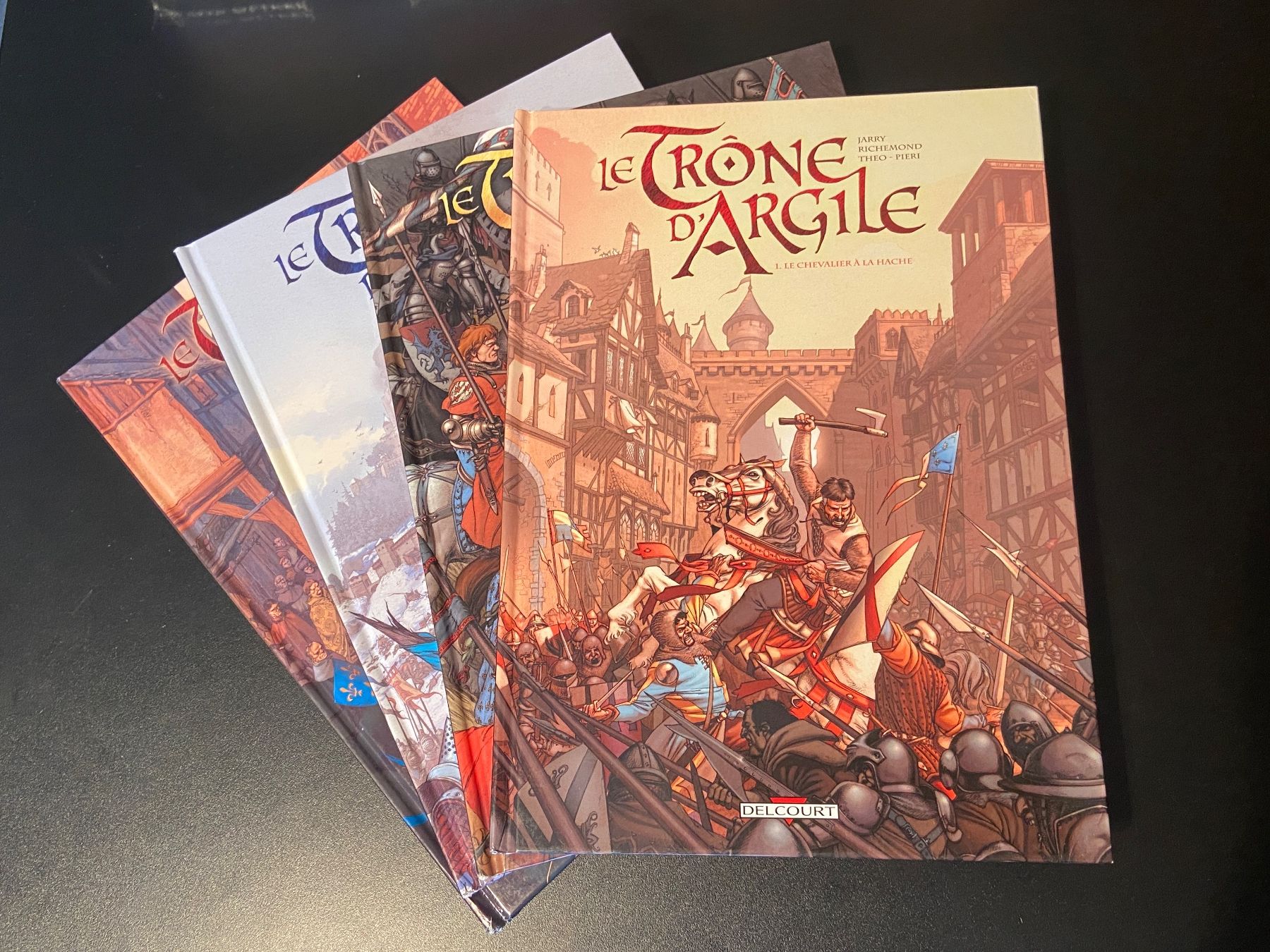 Fumetti: Comic "Le Trone d'Argile" Bände 1 bis 4 – Usato da Unterengstringen venduto da Lastchance