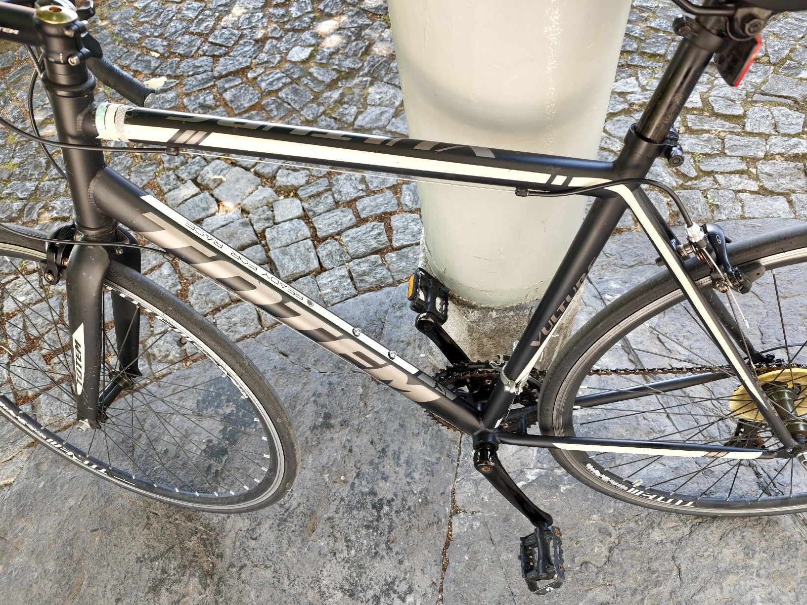 Totem Vélos: Totem Vulture Road Bike – D'occasion à Spiez par got_ldx2 1