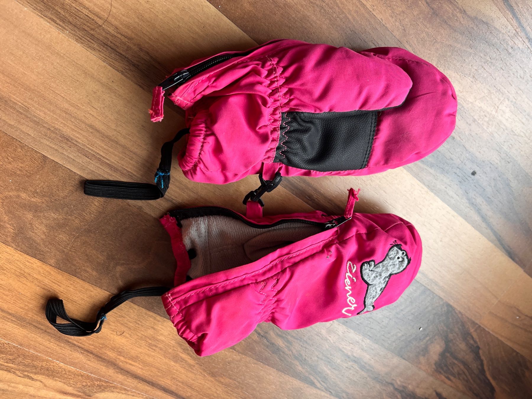 Guanti: Kinder Daumenhandschuhe Seehund – Usato da Lüsslingen venduto da Turbotoby 2