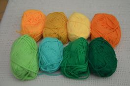 WOLLE PAKET 8 STUCK (A)