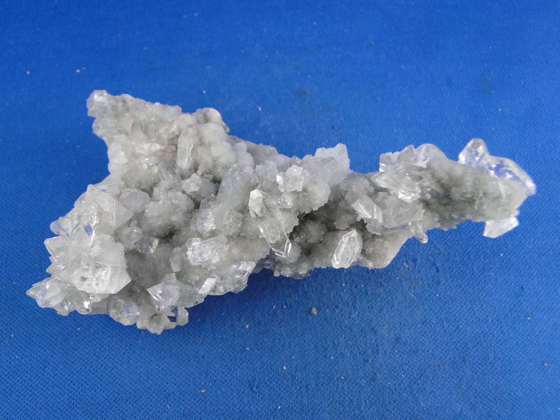 Mineralien & Heilsteine: Apophylit auf Quarz var Chalcedony – Gebraucht aus Schinznach Bad von Demerald 9