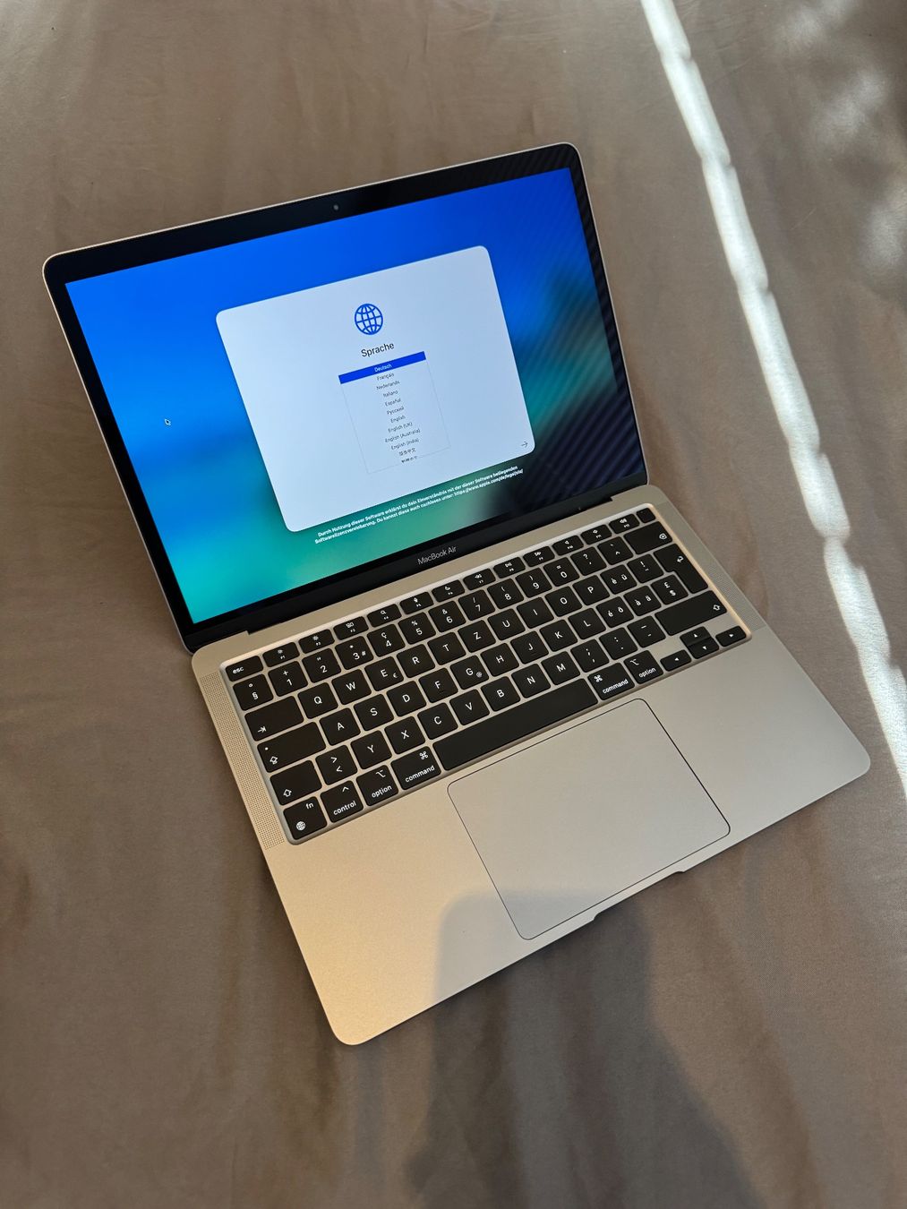 Apple Notebook: MacBook Air M1 / 88% Batterie – Usato da Emmenbrücke venduto da WorldofTech