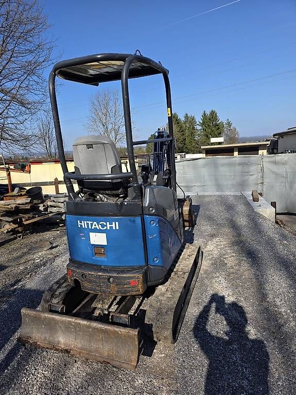 Escavatori: Hitachi ZX17U  – Usato da Dübendorf venduto da CS-Trader 2