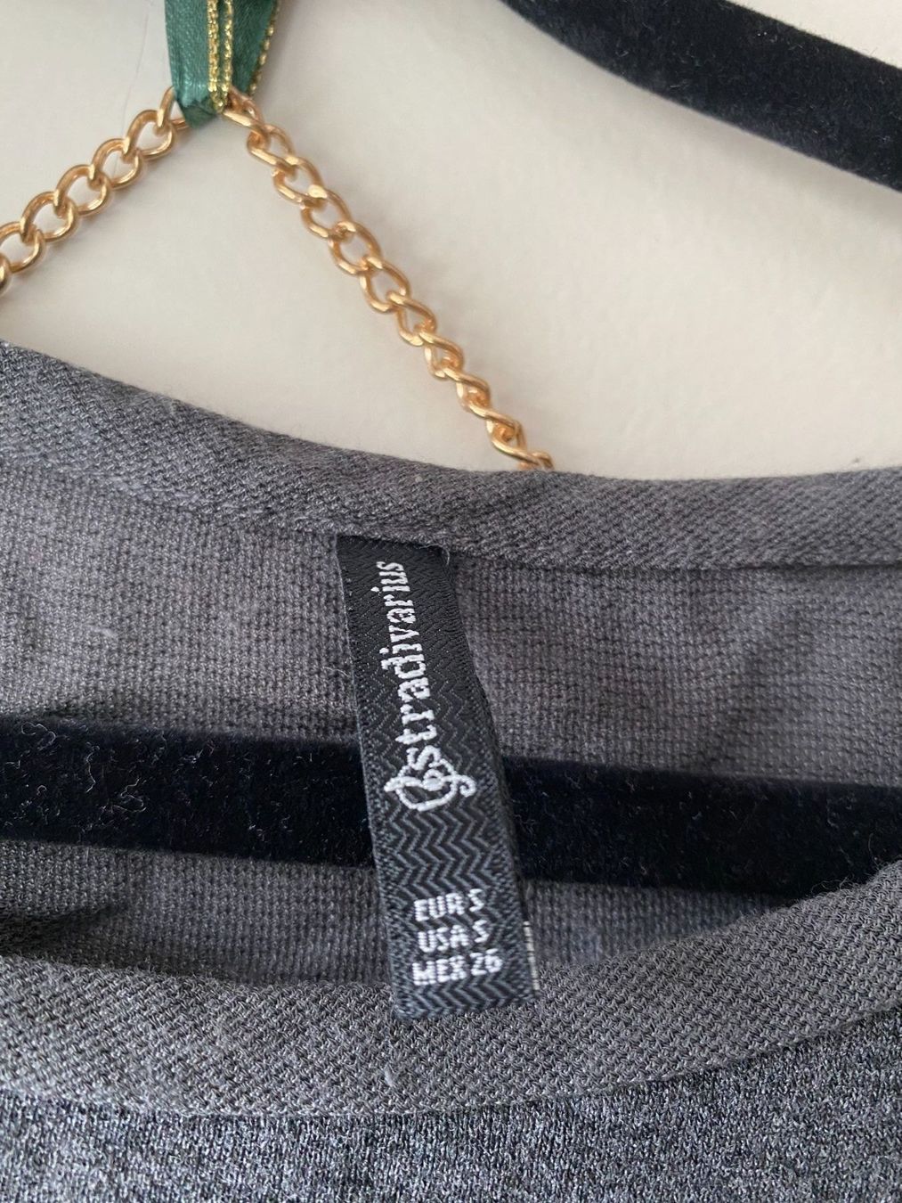 Stradivarius Pulls & Sweat-shirts: Stradivarius Pullover – D'occasion à Bern par jbern3012 1