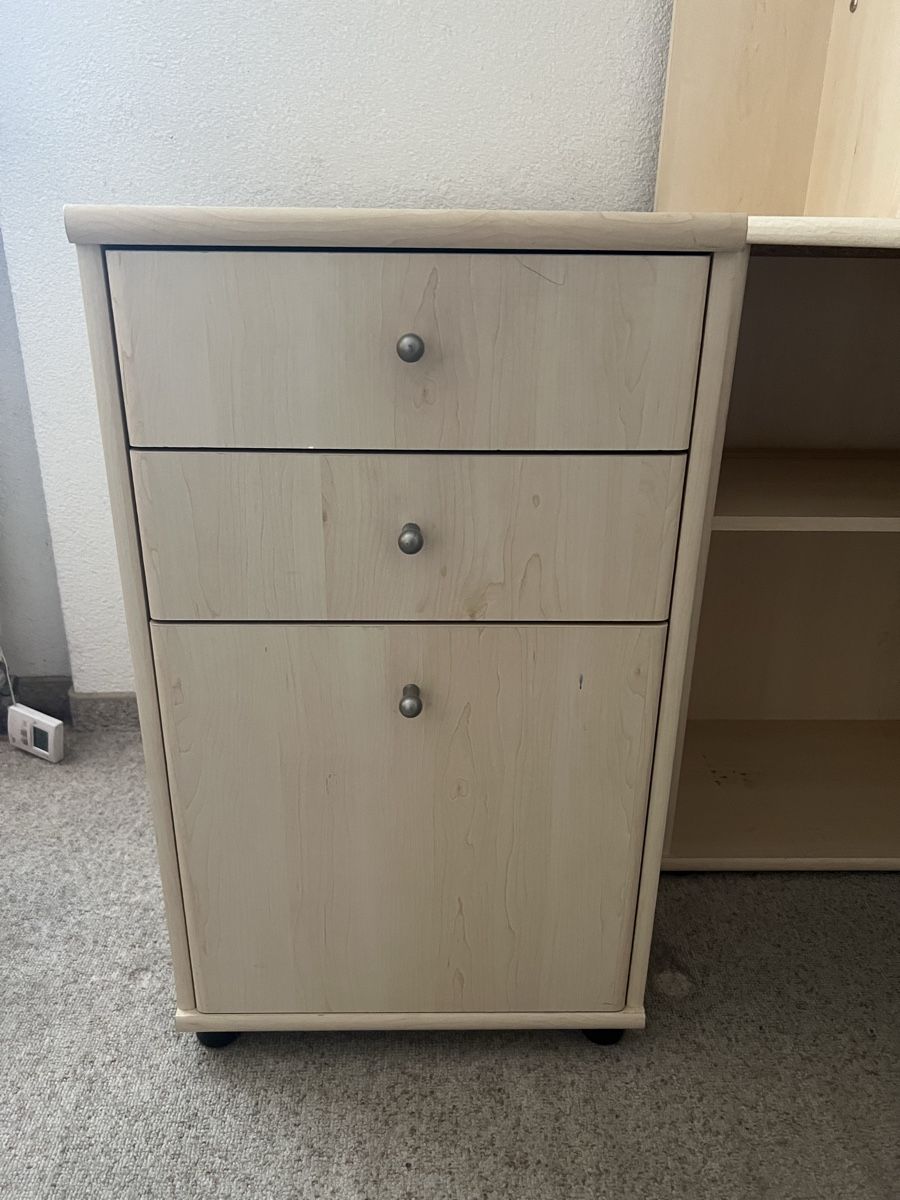 Armadi: Schubladenschrank/ Büro – Usato da Ehrendingen venduto da nz9_y29p