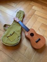 Ukulélé, de l'ancien magasin de guitares Cavalli Lausanne