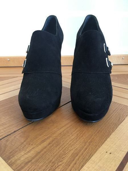 Stuart Weitzman Damenschuhe: Schwarze Wildleder Pumps - Fabrikneu !!! – Neu (gemäss Beschreibung) aus Zürich von Balanca 4