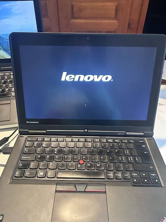 Notebook: Ordinateur Lenovo Yoga 12 – Usato da Enney venduto da ver_f7fy 1