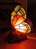 Lampe 'Schmetterling' im Tiffany-Stil