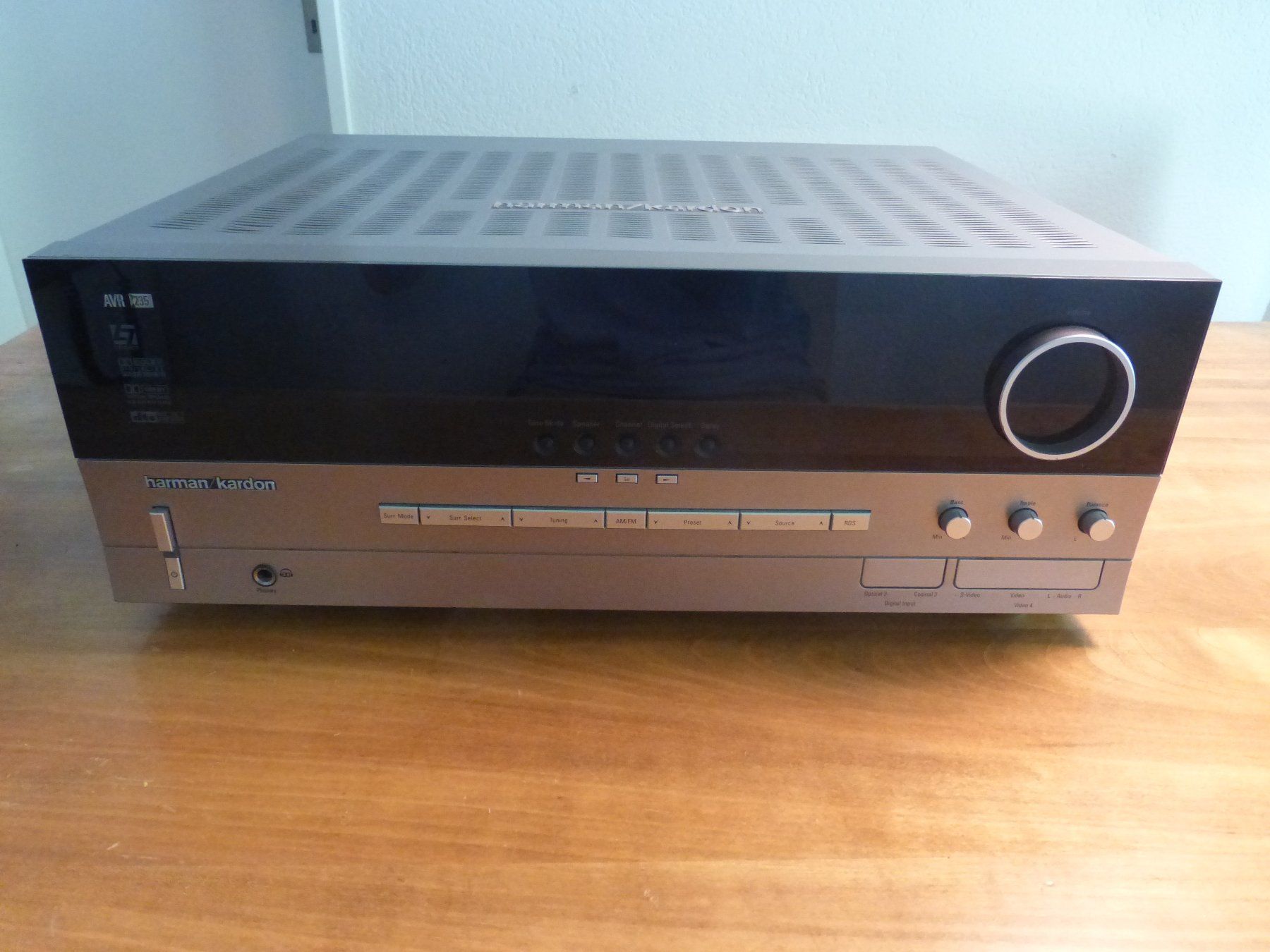 Harman-Kardon Amplificatori: Harman Kardon AVR 235 Verstärker – Usato da Zumikon venduto da psisound