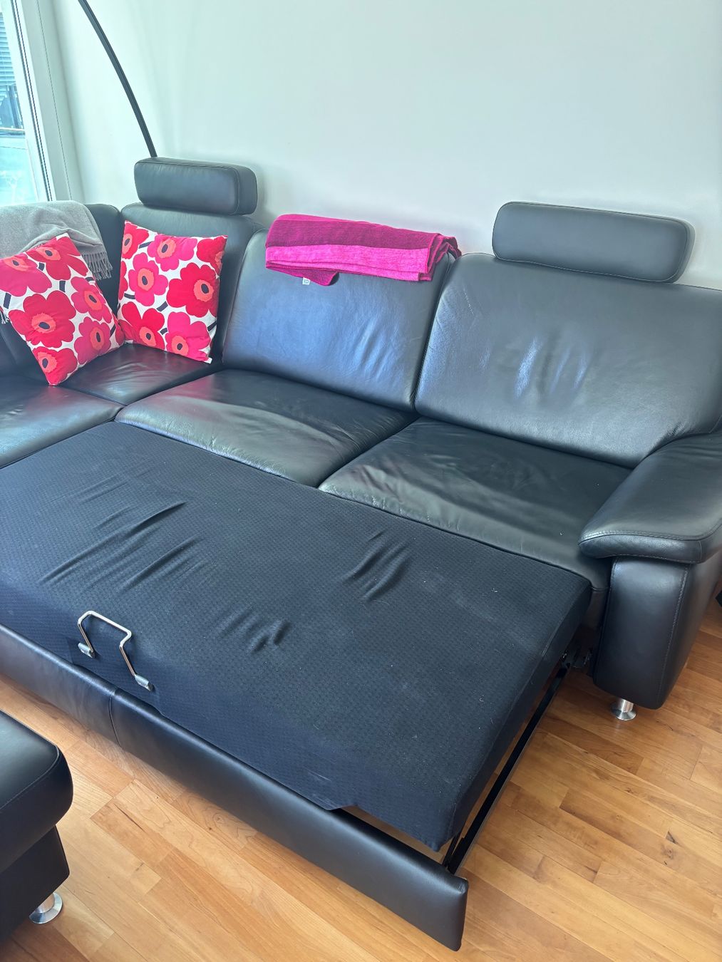 Sofas: Schwarz Leder Sofa mit Sessel – Gebraucht aus Küsnacht ZH von zuriz 5