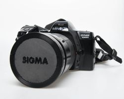 Minolta X7000i Dynax + 28-200mm Sigma