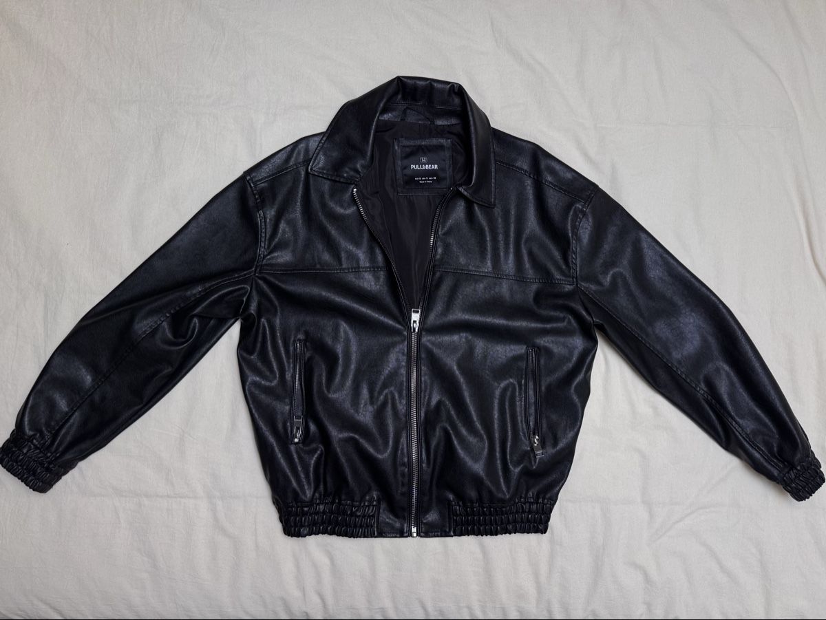 Pull&Bear Vestes: Pull&Bear Lederjacke black – D'occasion à Sissach par jameliagr 1