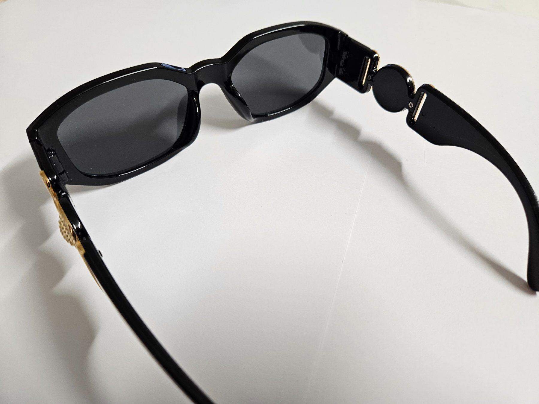 Occhiali & Lenti: Elegante Sonnenbrille – Nuovo (secondo la descrizione) da Kreuzlingen venduto da RahMal 5
