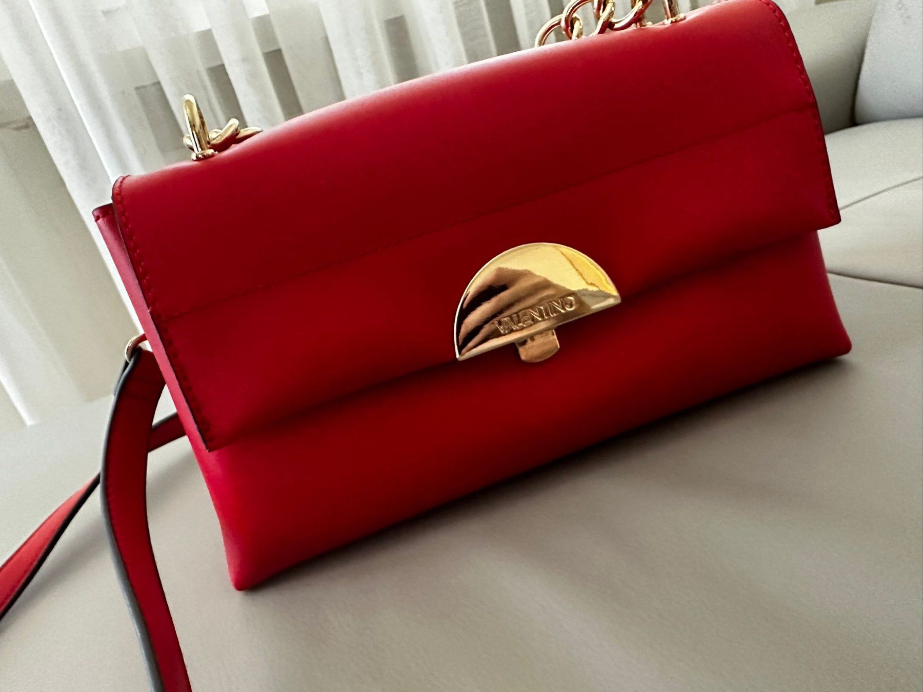 Valentino Taschen für Damen: Tasche Valentino, rot – Gebraucht aus Winterthur von Paradija 1
