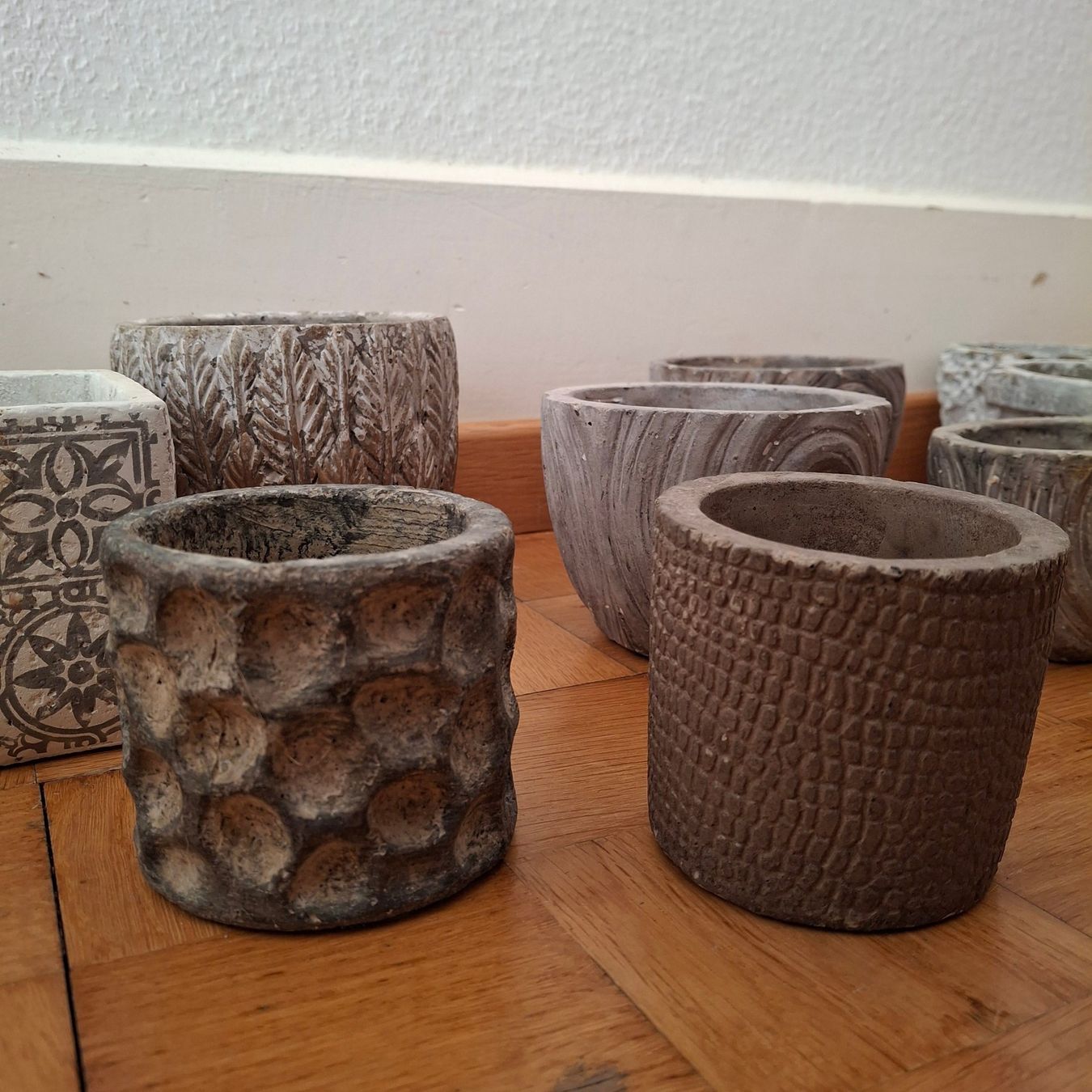 PTMD Vasi per fiori: Lot 48 cache pot PTMD – Usato da Neuchâtel venduto da Rochawood 8
