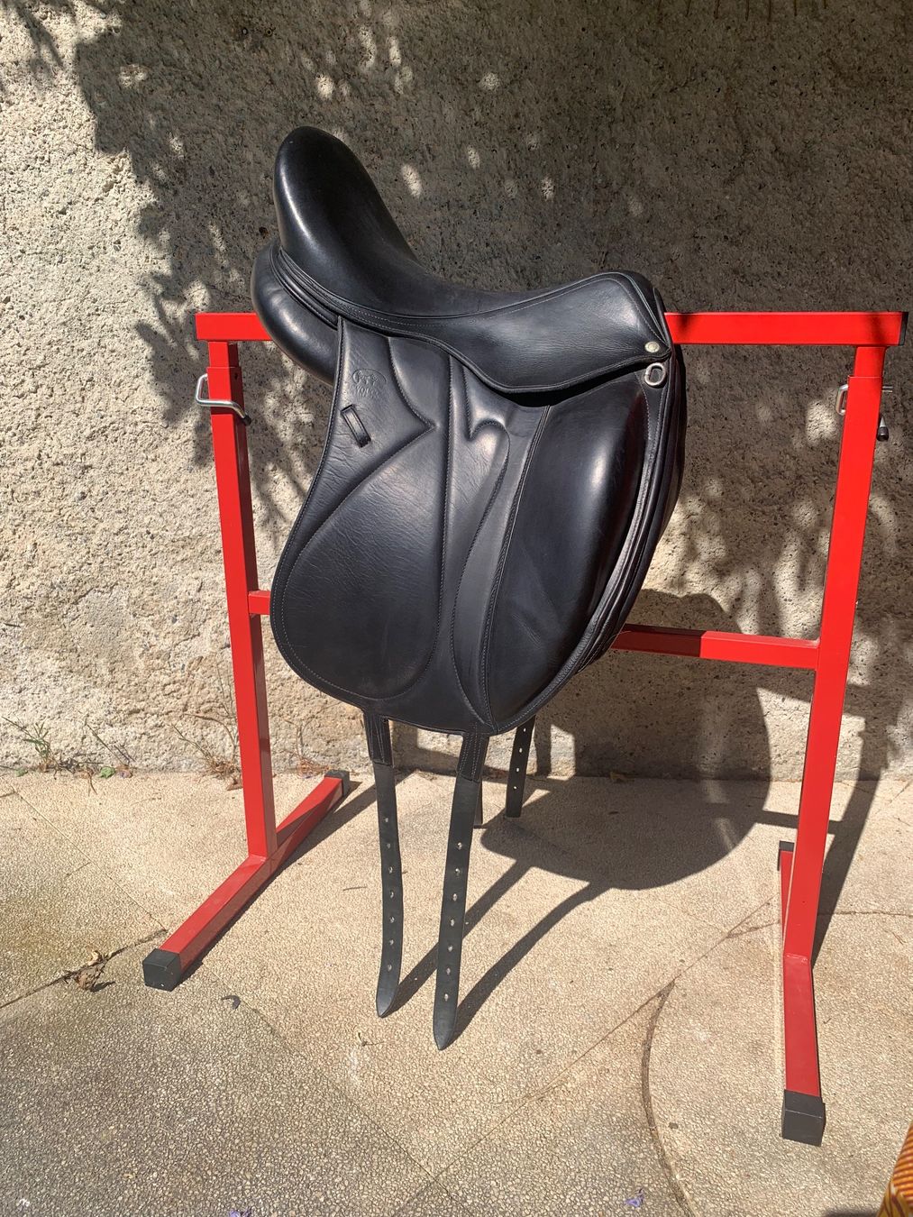 Selle & Accessori: Selle de dressage Devoucoux Malika S 17, 2A – Usato da Puplinge venduto da auriam 1