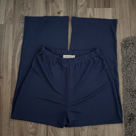Bambole Hose dunkelblau Grösse S / 36