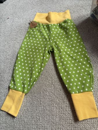 Neue Handmade Pumphose 86/92