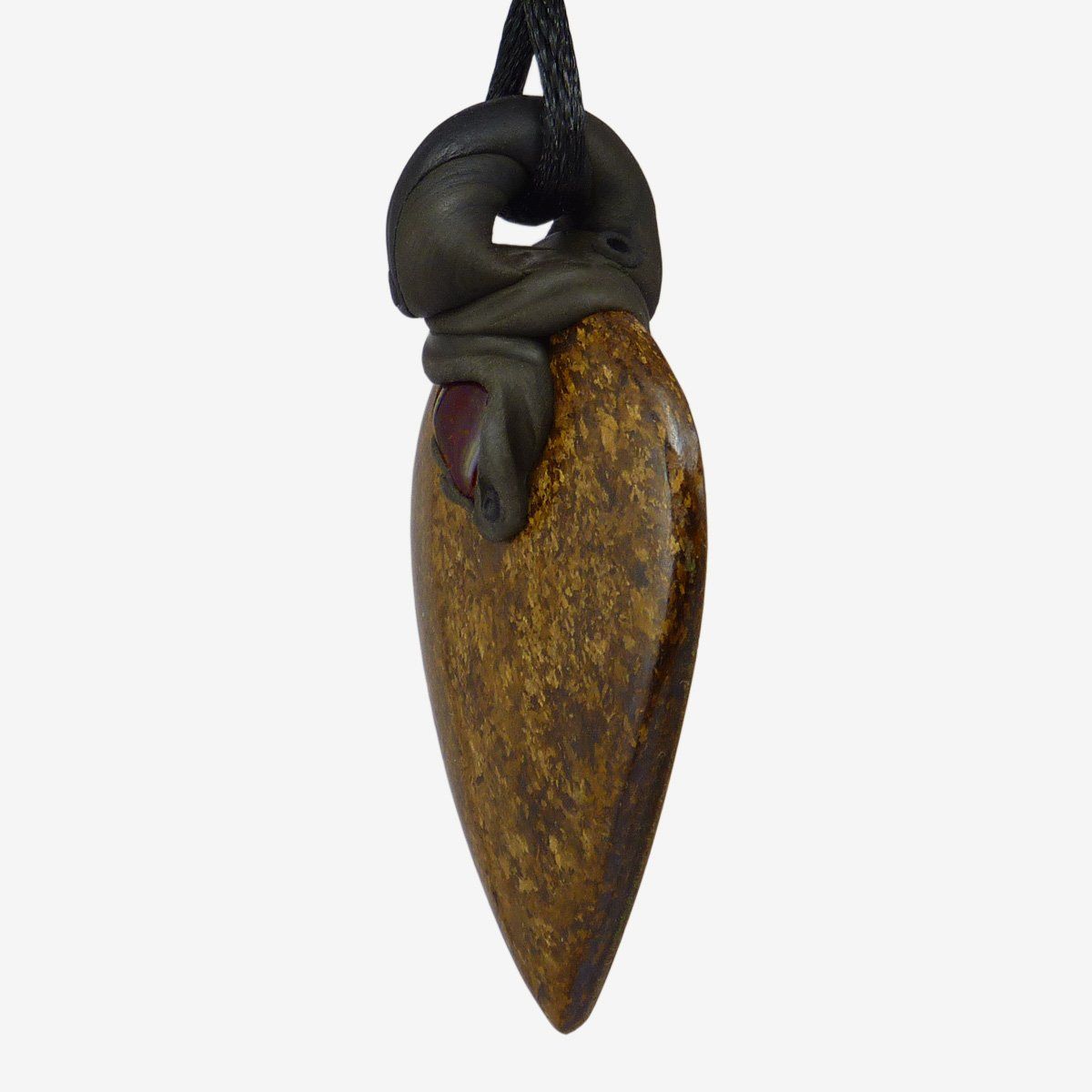 Minerali & Pietre curative: Bronzit Steinanhänger mit Granat – Nuovo e nell'imballaggio originale da Meilen venduto da BYRD-Design 1