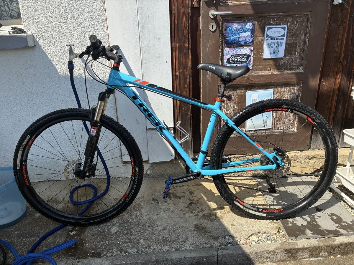 Trek Velos: Trek Mountainbike blau – Gebraucht aus Zwingen von jon_w6xt