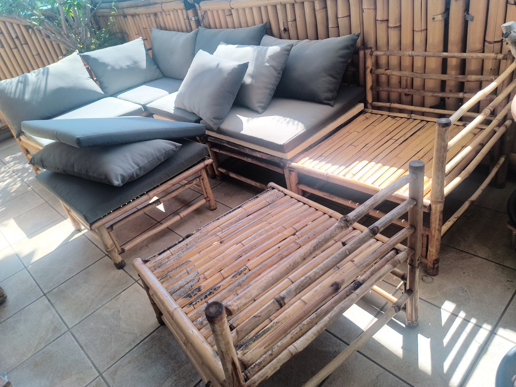 Set de table et chaises: Bambus Lounge – D'occasion à Niederglatt ZH par wit_rs5w 2