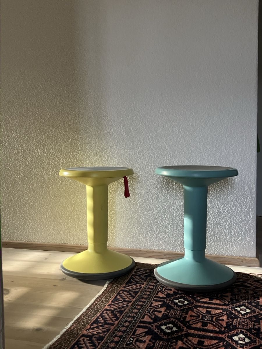 Sgabelli: 2 Hocker von Interstuhl – Usato da Uster venduto da hpth1