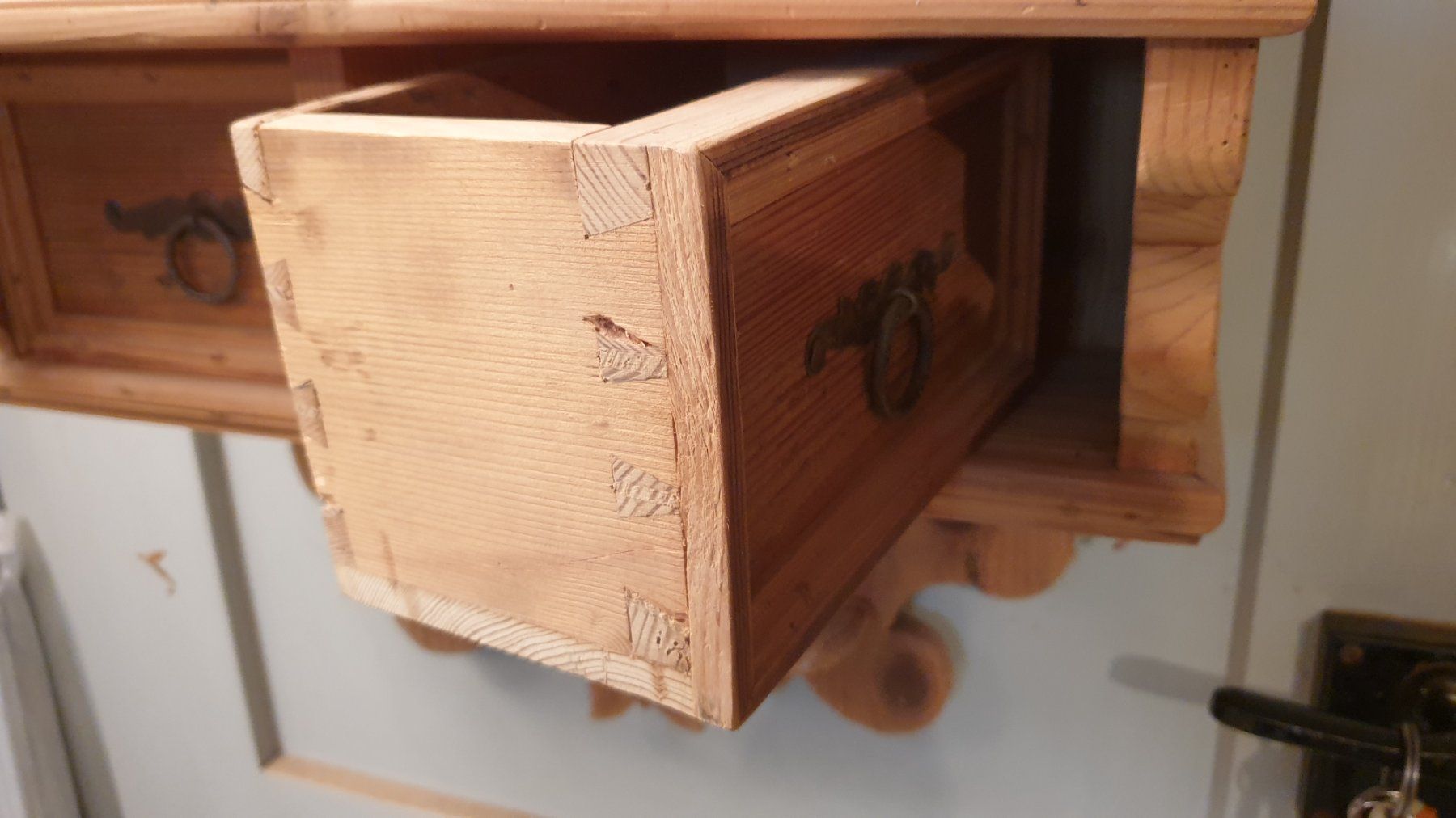 Articoli in legno: Hänge Gänterli Vitrine – Usato da Embrach venduto da Olympia52 4