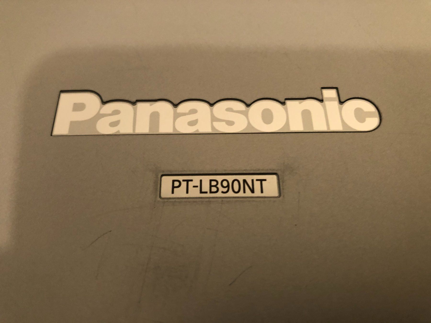 Panasonic Videoprojektoren: Beamer Panasonic in top Zustand! – Gebraucht aus Mellingen von Browser67 4