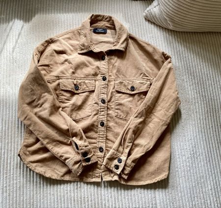 Bershka Bluse Hemd Oberteil Cord Beige Braun Jacke Gr. S