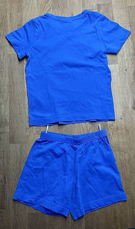 C&A Pigiama & Simili: Süsses Krokodil Pyjama: Set Grösse 104 C&A – Usato da Arboldswil venduto da Chocco11. 1