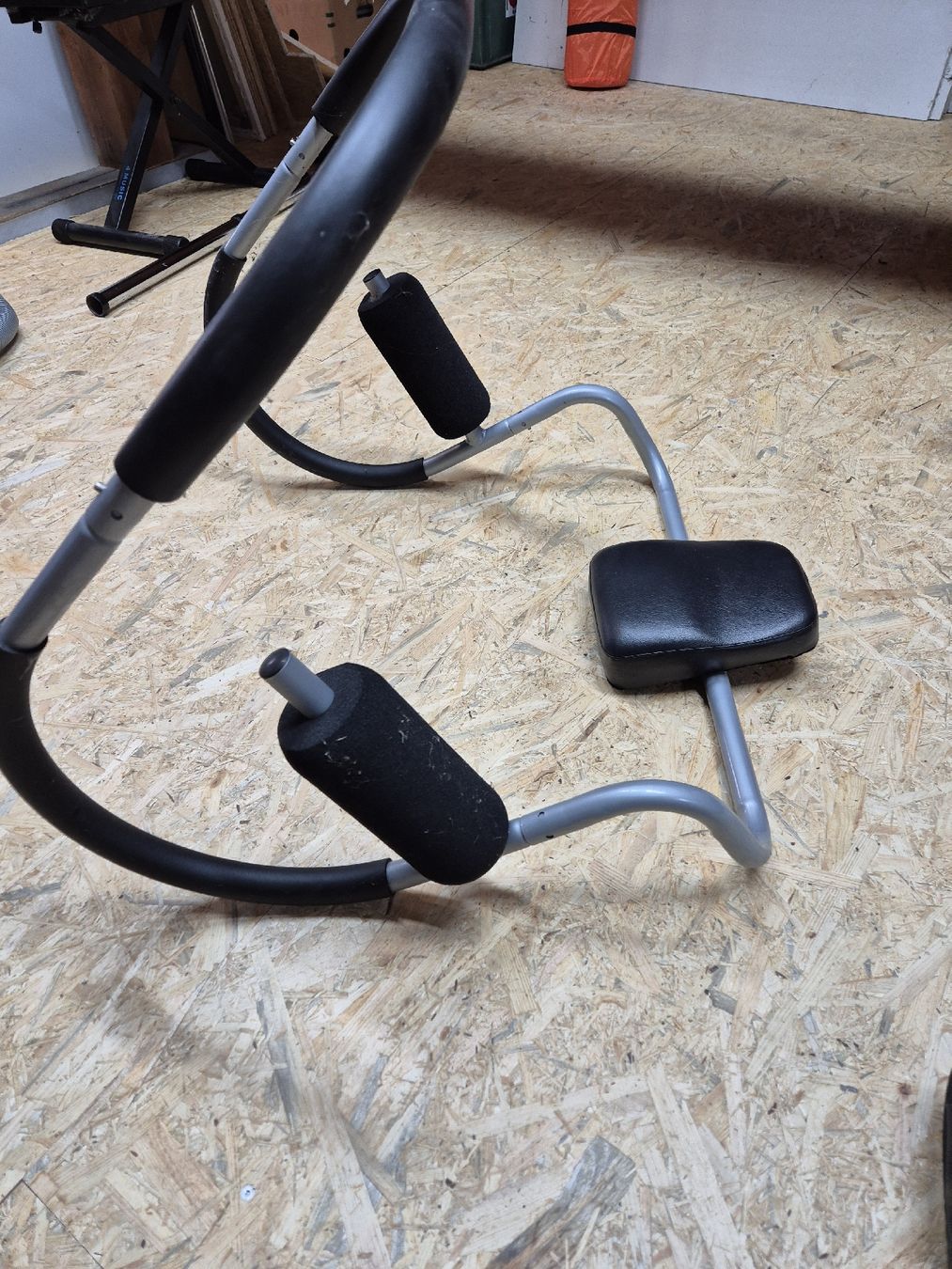 Hometrainer: Bauchtrainer Fitnessgerät – Gebraucht aus Münchwilen TG von coolcoow 1