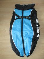 Wattierter Hundemantel mit integriertem Geschirr Länge 53cm