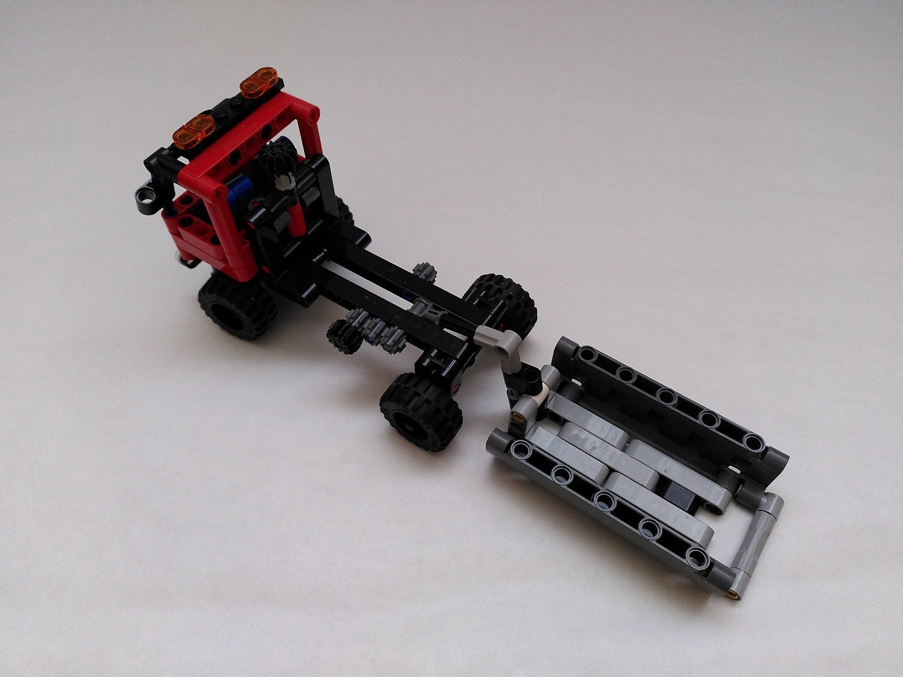 Lego Spielzeuge: LEGO TECHNIC: Set 42084_Hook Loader – Gebraucht aus Zuchwil von Biber413 2