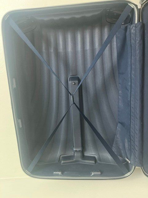 Samsonite Valigie: Samsonite Koffer C-lite, silber – Usato da Wettingen venduto da Muda33 2