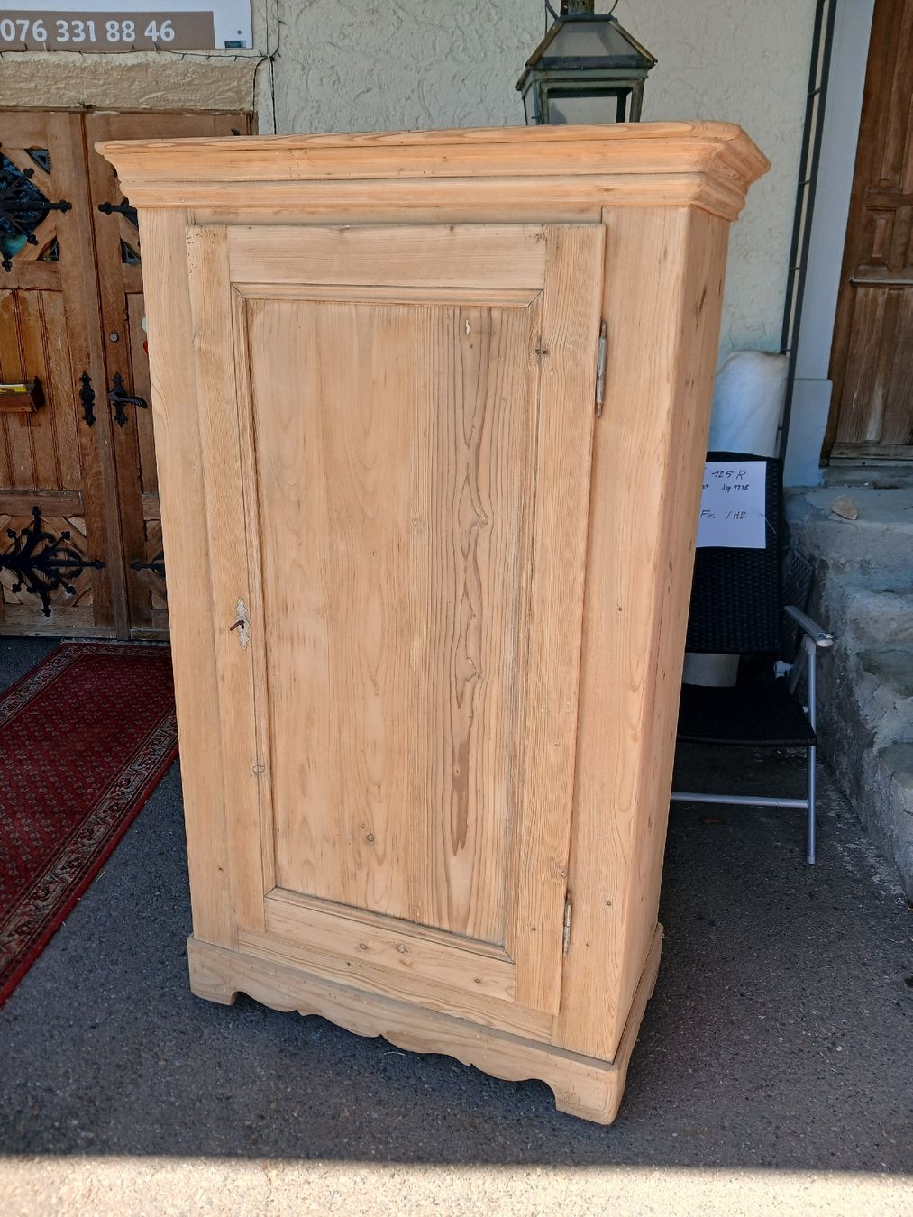 Armoires: Tannenholz Schrank  – D'occasion à Hagenbuch ZH par bromaer 2