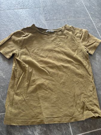 wunderschönes t-shirt - olivgrün - Zara - Gr. S