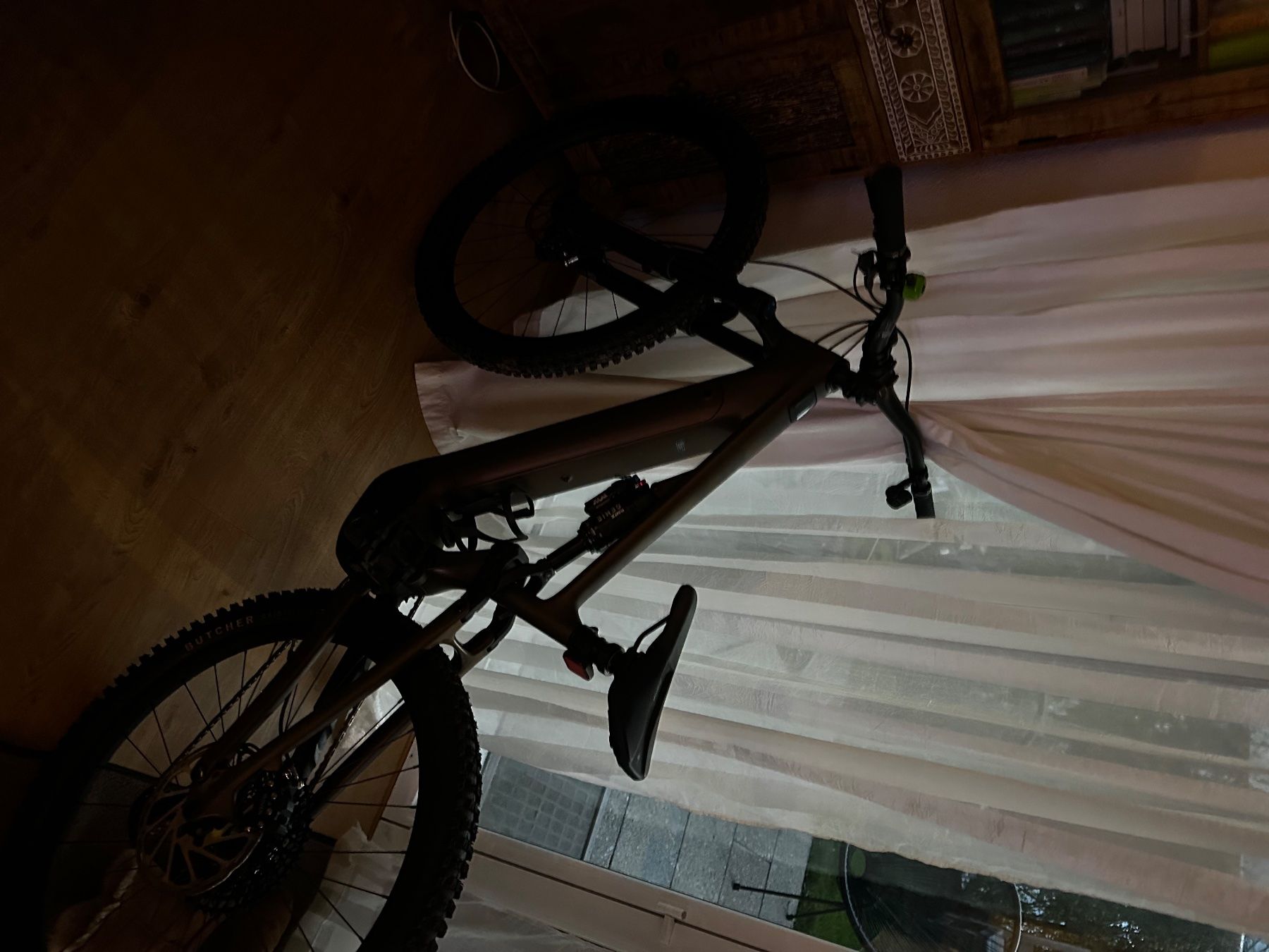 Specialized Biciclette: Fast Neues Specialized Turbo Levo Expert Full Carbon – Usato da glattbrugg venduto da Sali11 7