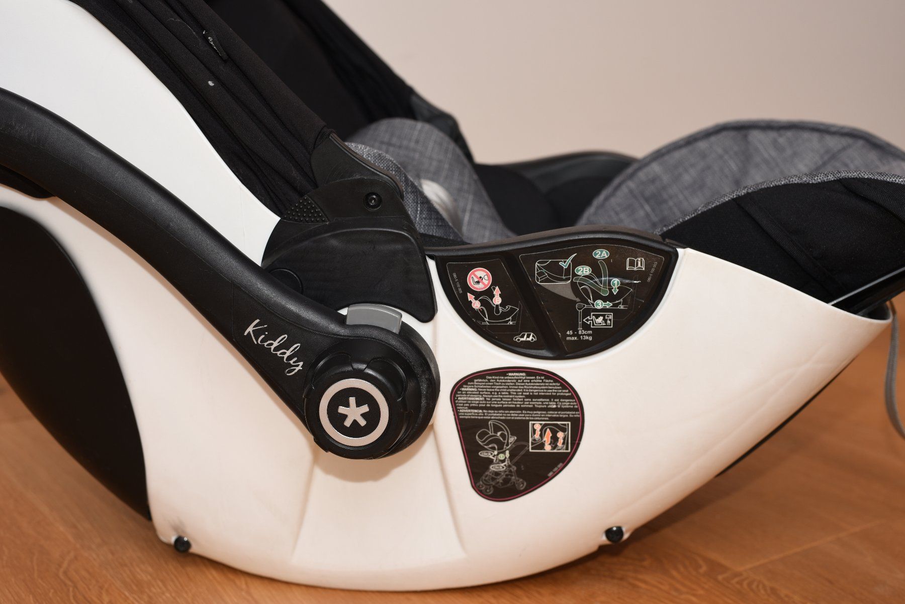 Kiddy Seggiolini per auto: Kiddy Evoluna i-Size 2 - Versand auf Anfrage – Usato da Langnau im Emmental venduto da markus76 5