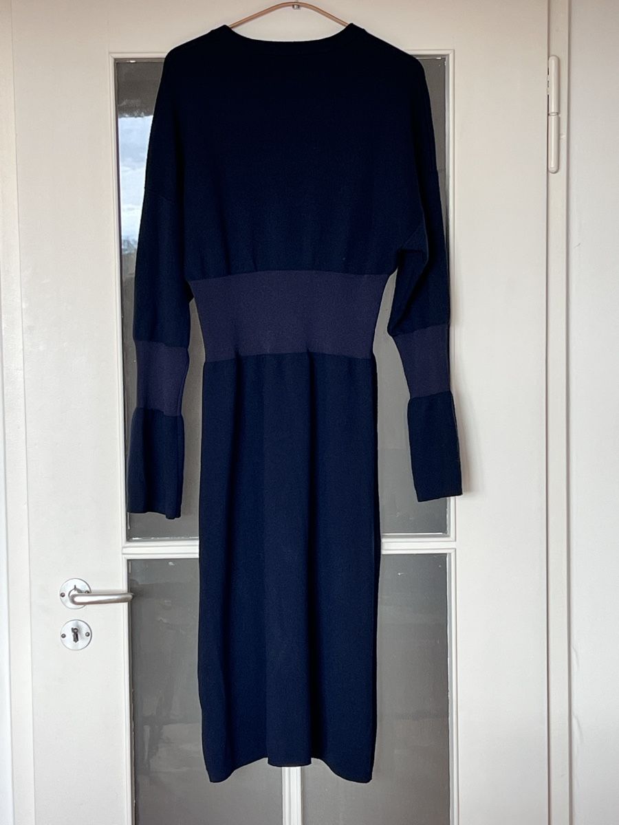 Vestiti: Blaues Kleid von Tibi – Usato da Zürich venduto da apartemento 3