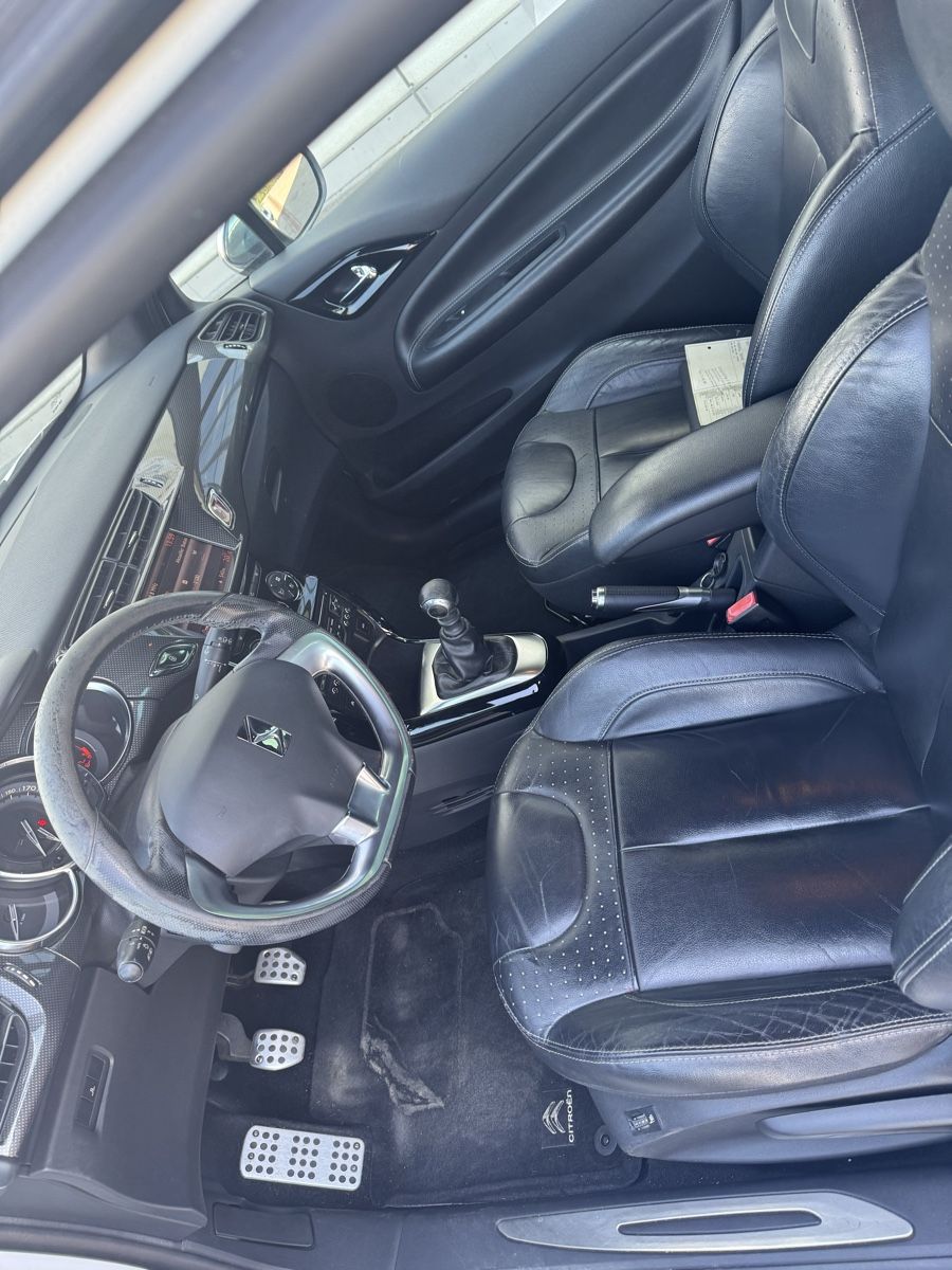 Automobili: Citroen DS 3 1.6i – Usato da Wallbach venduto da SchnellAutomobile 4