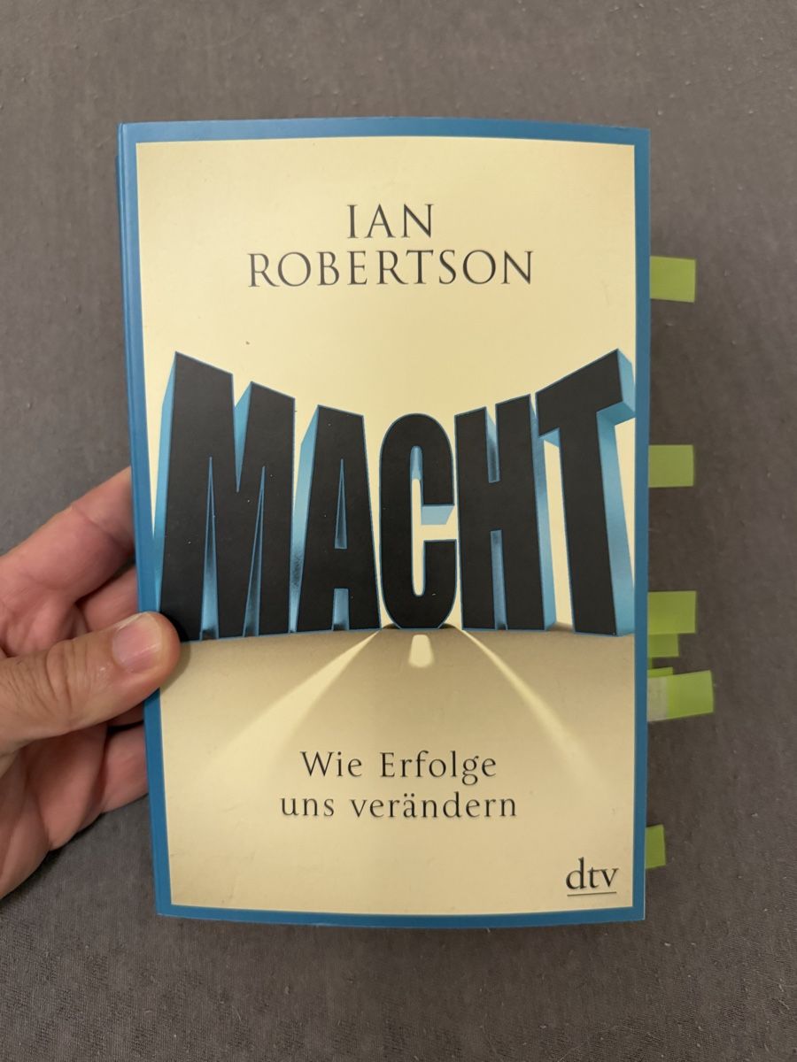 Bücher: Buch „Macht“ – Gebraucht aus Wittenbach von golsa