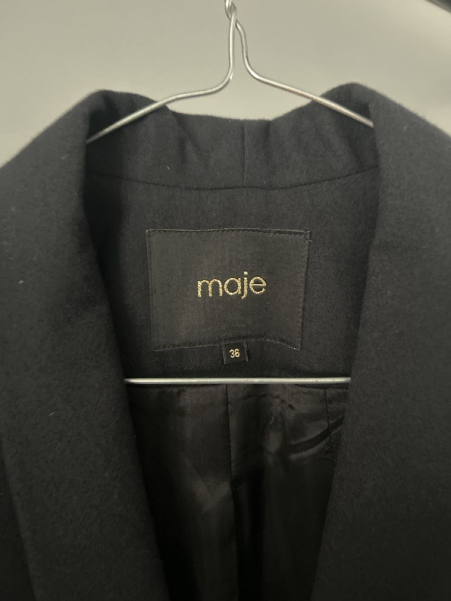Maje Giacche: Maje Blazer – Usato da zürich venduto da gettingridofstuff 1