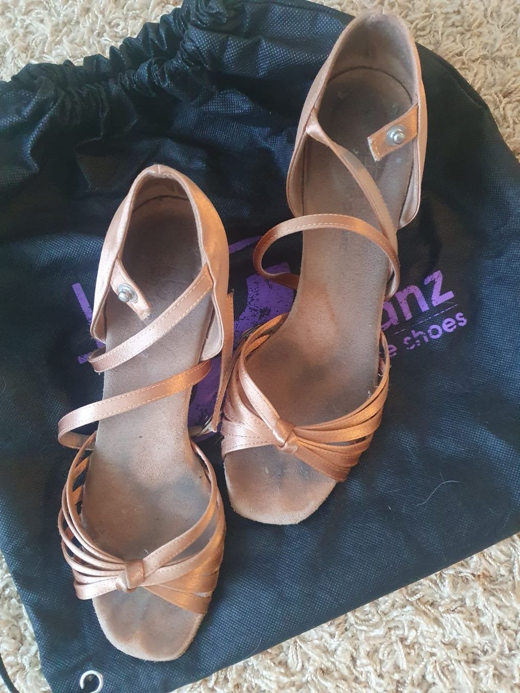 Scarpe da donna: Tanzschuhe – Nuovo (secondo la descrizione) da Urdorf venduto da jen_s7rc 2