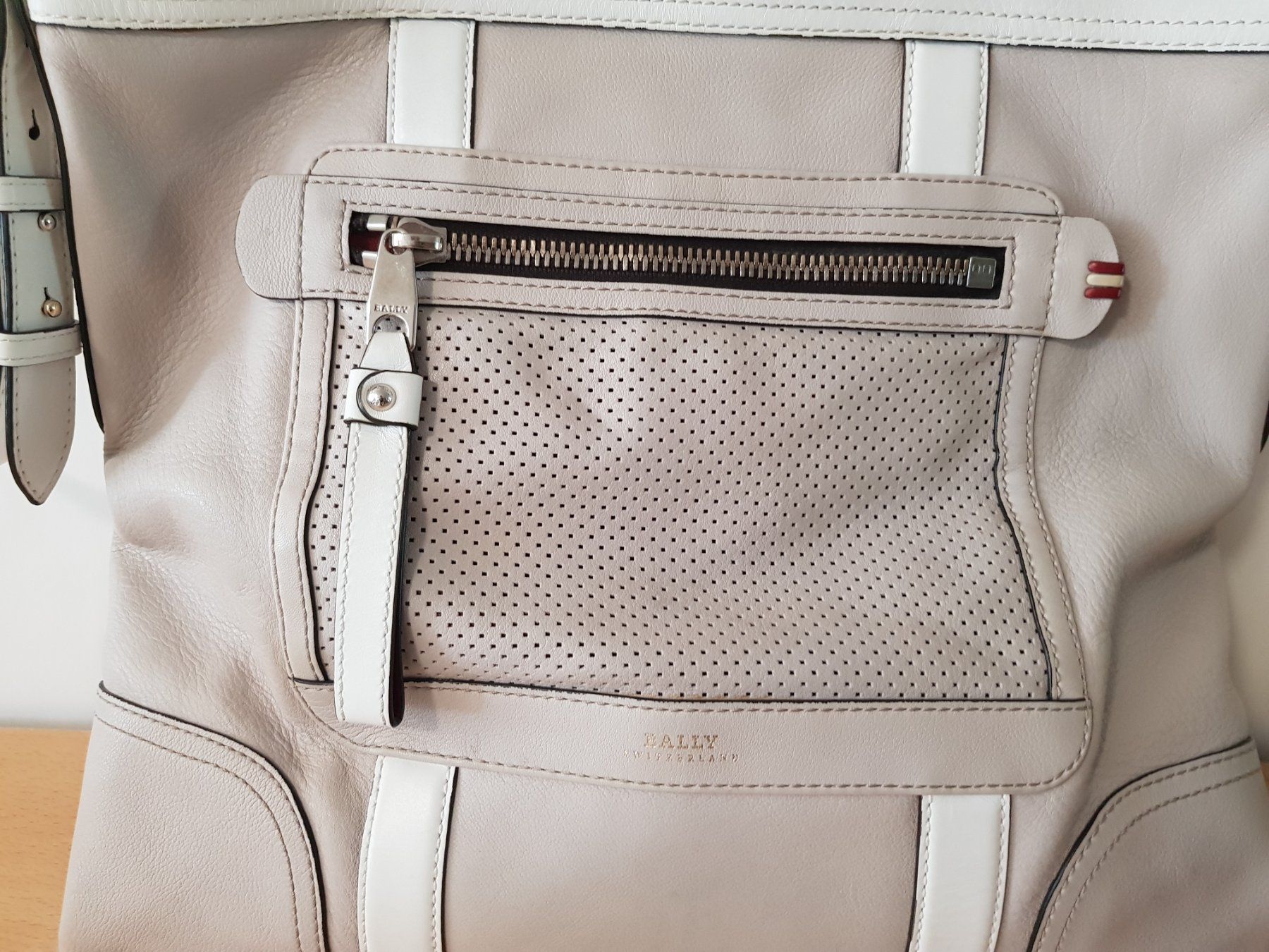 Bally Borse da donna: Bally Leder Handtasche in Beige – Usato da Basel venduto da chien008 1