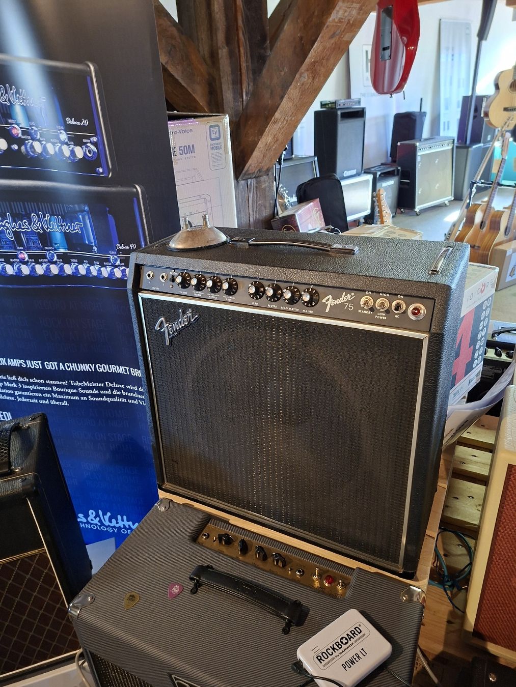 Fender Amplificatori: Fender 75 Gitarrenverstärker – Usato da Winterthur venduto da col_q2q2