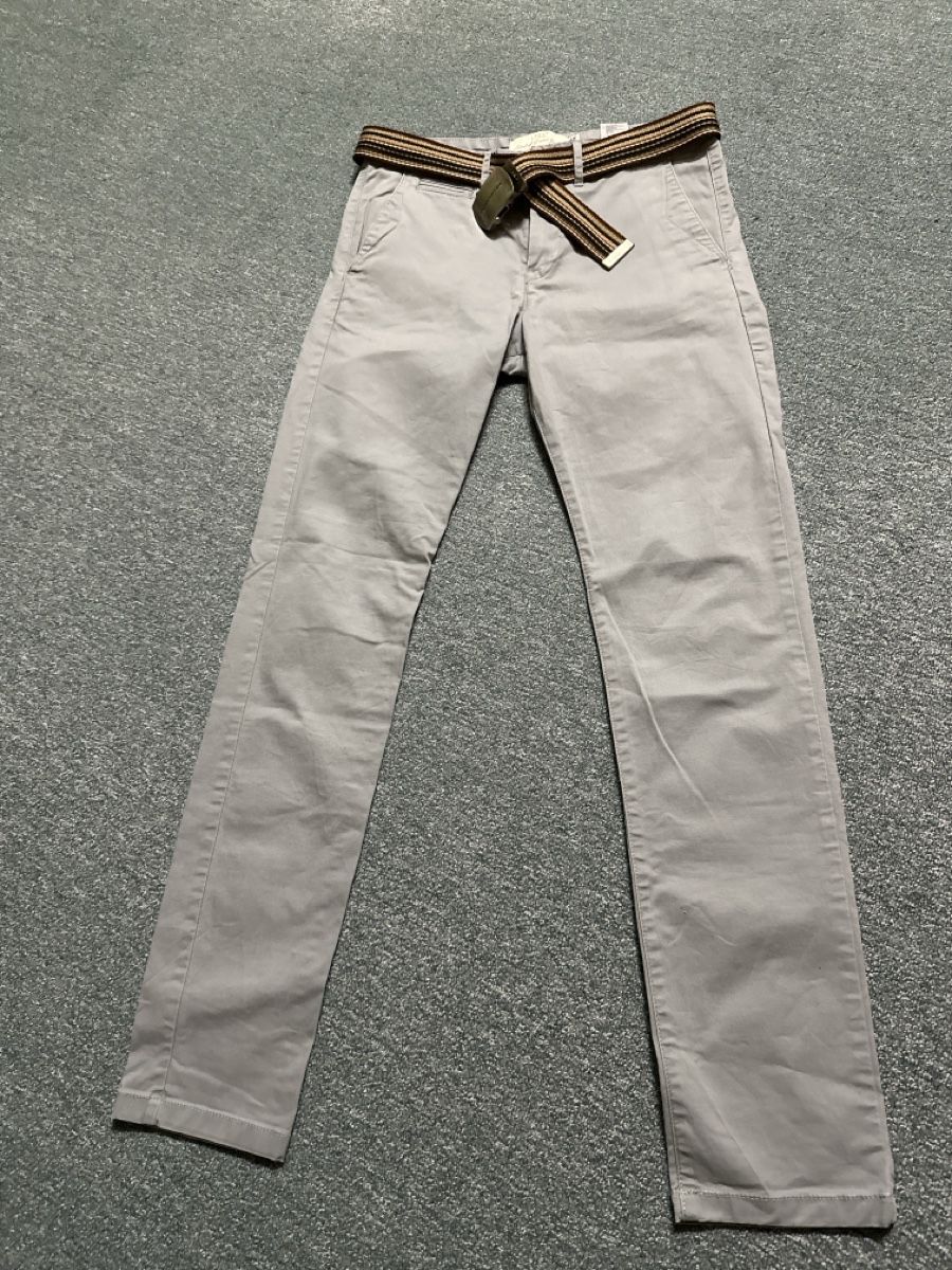 H&M Pantaloni: Herrensommerhose Gr 30  – Nuovo (secondo la descrizione) da Baltschieder venduto da YmroBe