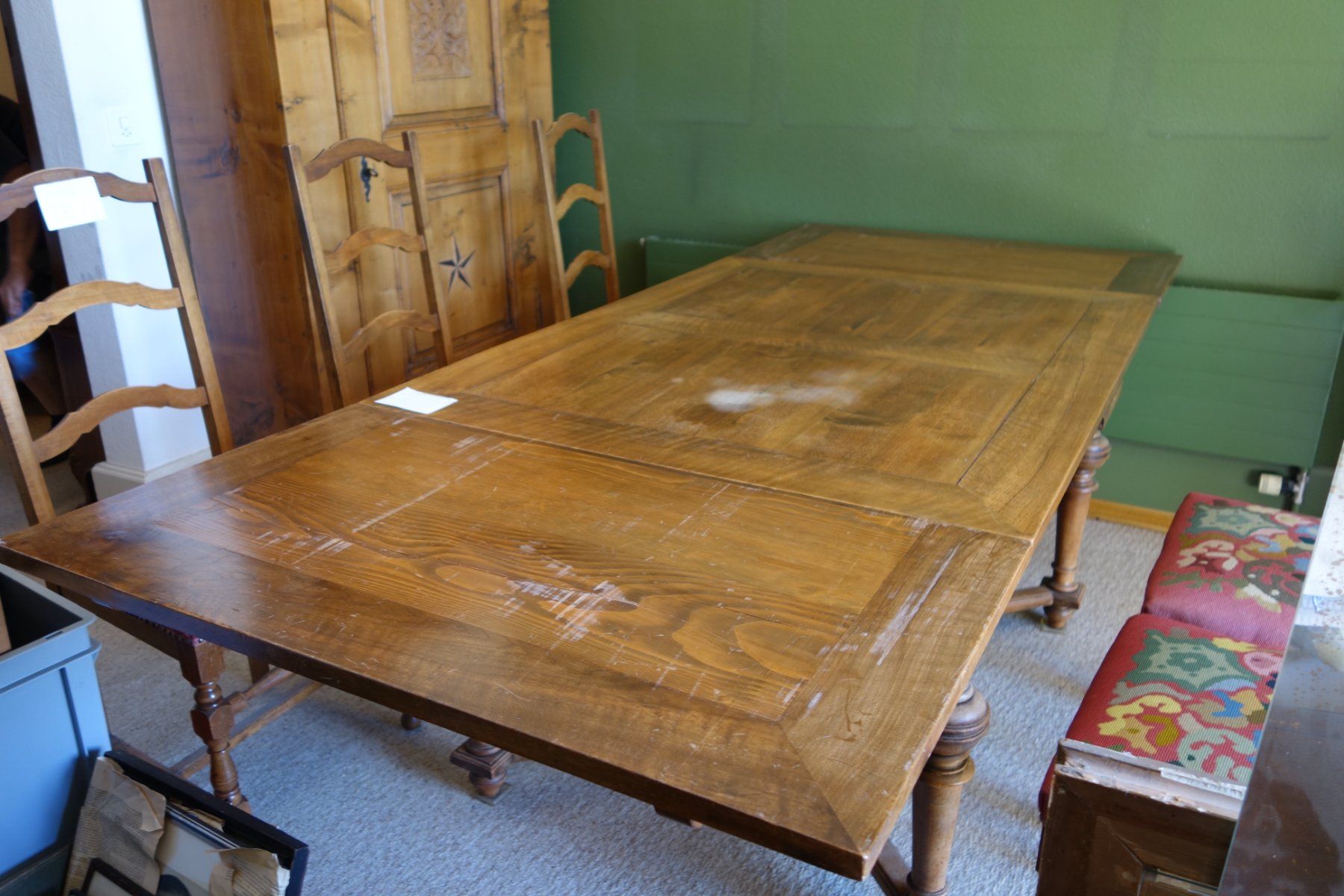 Set di tavolo e panche: Antiker Tisch mit 6 Stühlen Biedermeier – Usato da Biel/Bienne venduto da Rothar 1