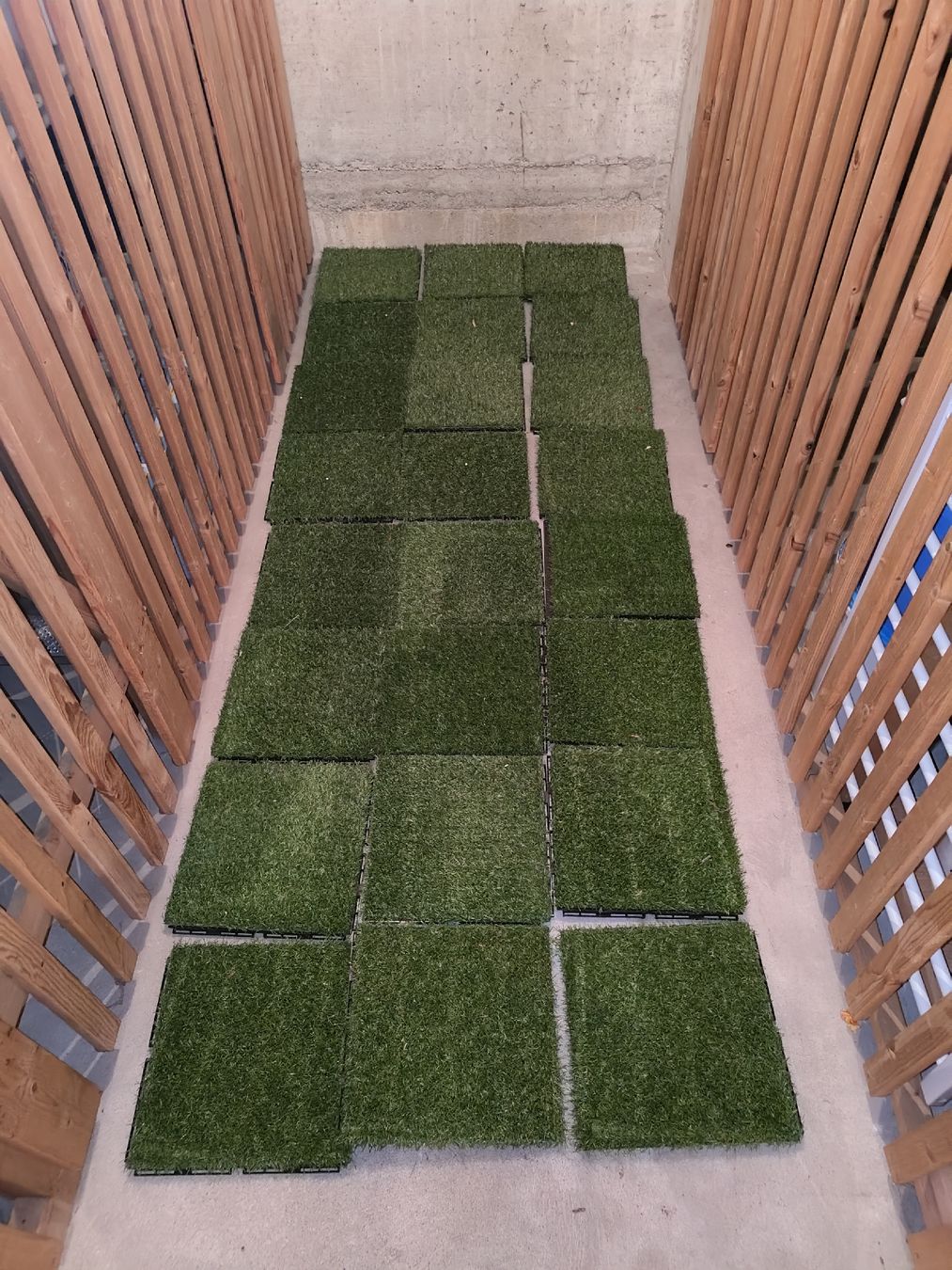 Ikea Revêtements de sol: Runnen IKEA Bodenplatten / Kunstrasen – D'occasion à Würenlos par Kev_adr_Mo 2